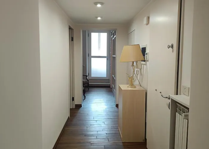 Appartamento Via Del Corso Roma